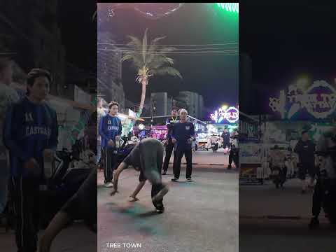 Tree Town Pattaya | Fun Street Dance at Night